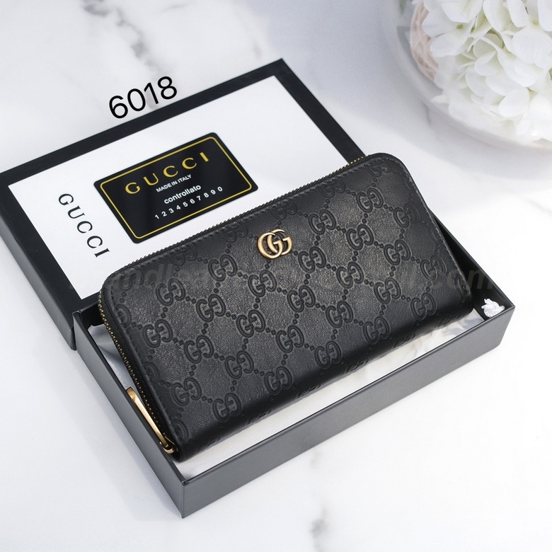 Gucci Wallets 22